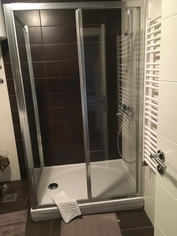 זאדאר Apartman Eva מראה חיצוני תמונה